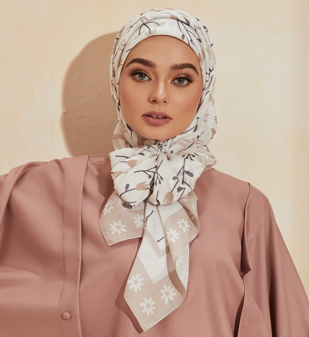 Lynda Rahim - Blossom Bawal