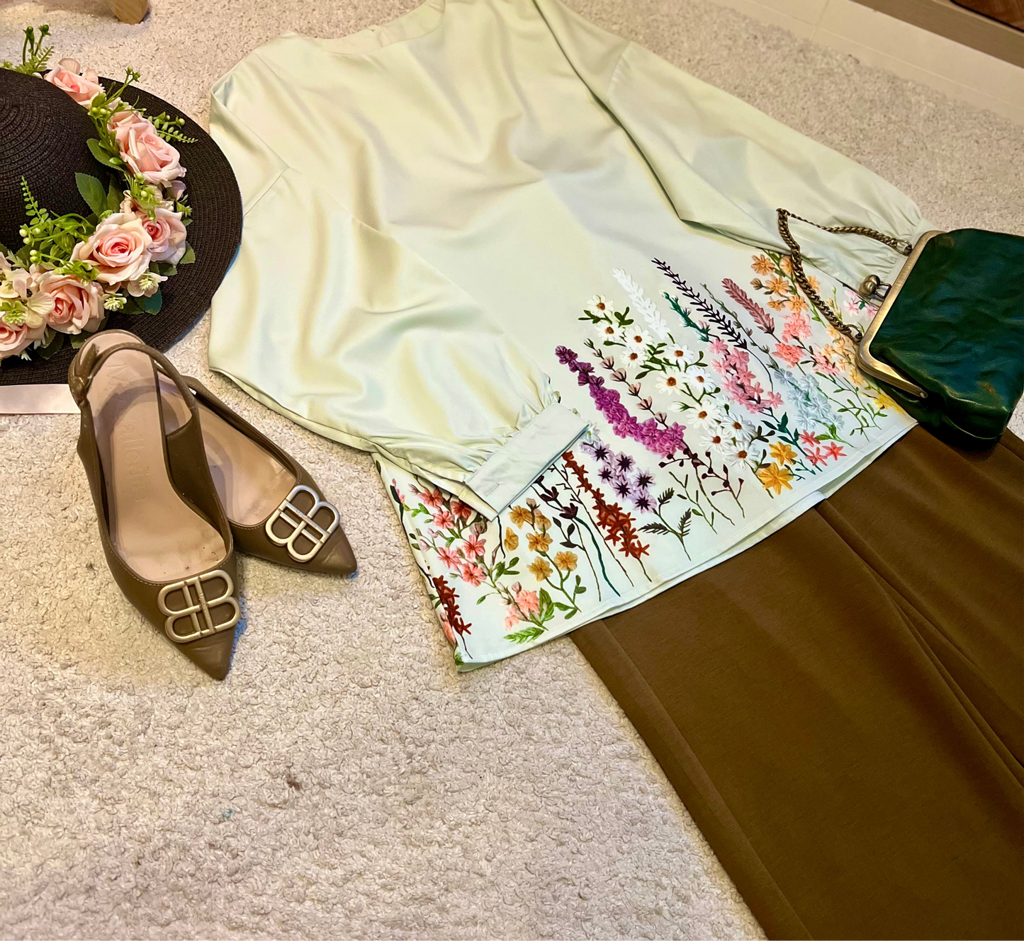 Reena Pants - Flare Style